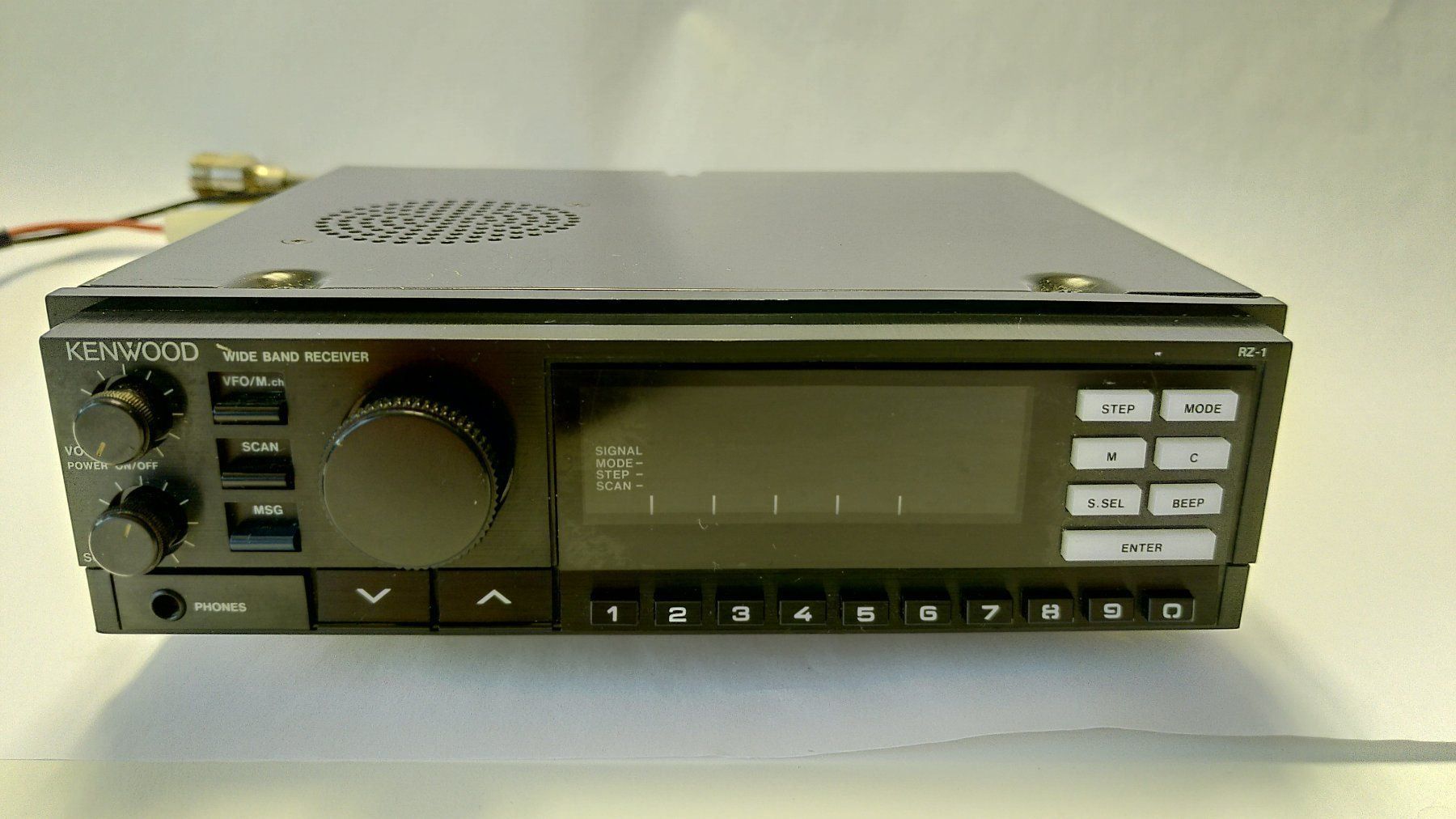 AB 1. HighEnd Scanner Kenwood RZ1 Kaufen auf Ricardo