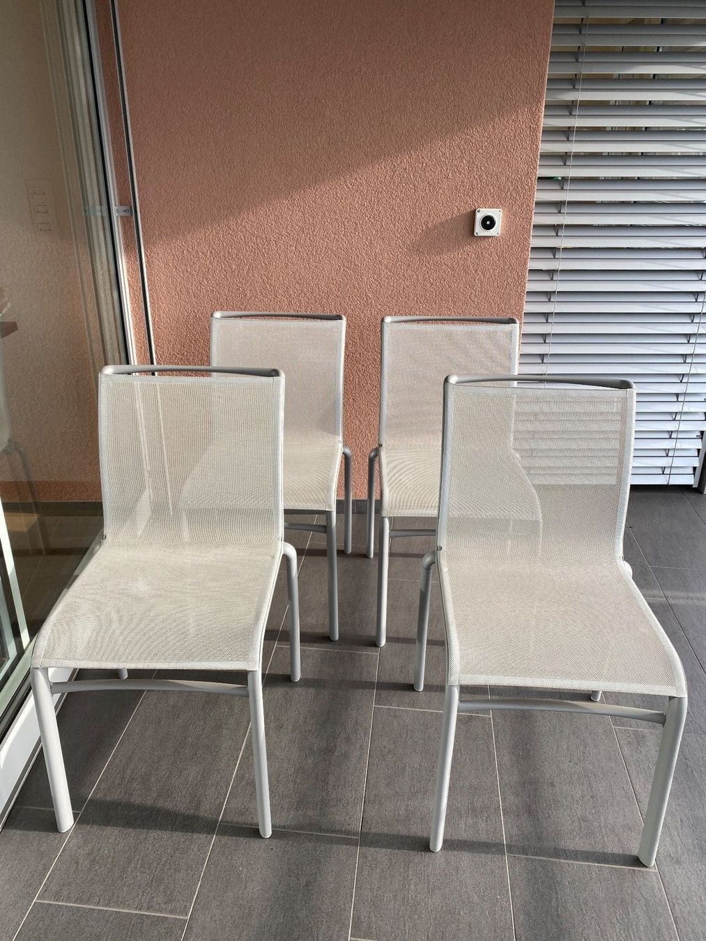 Neuwertige, leichte Design Gartenstühle | Kaufen auf Ricardo