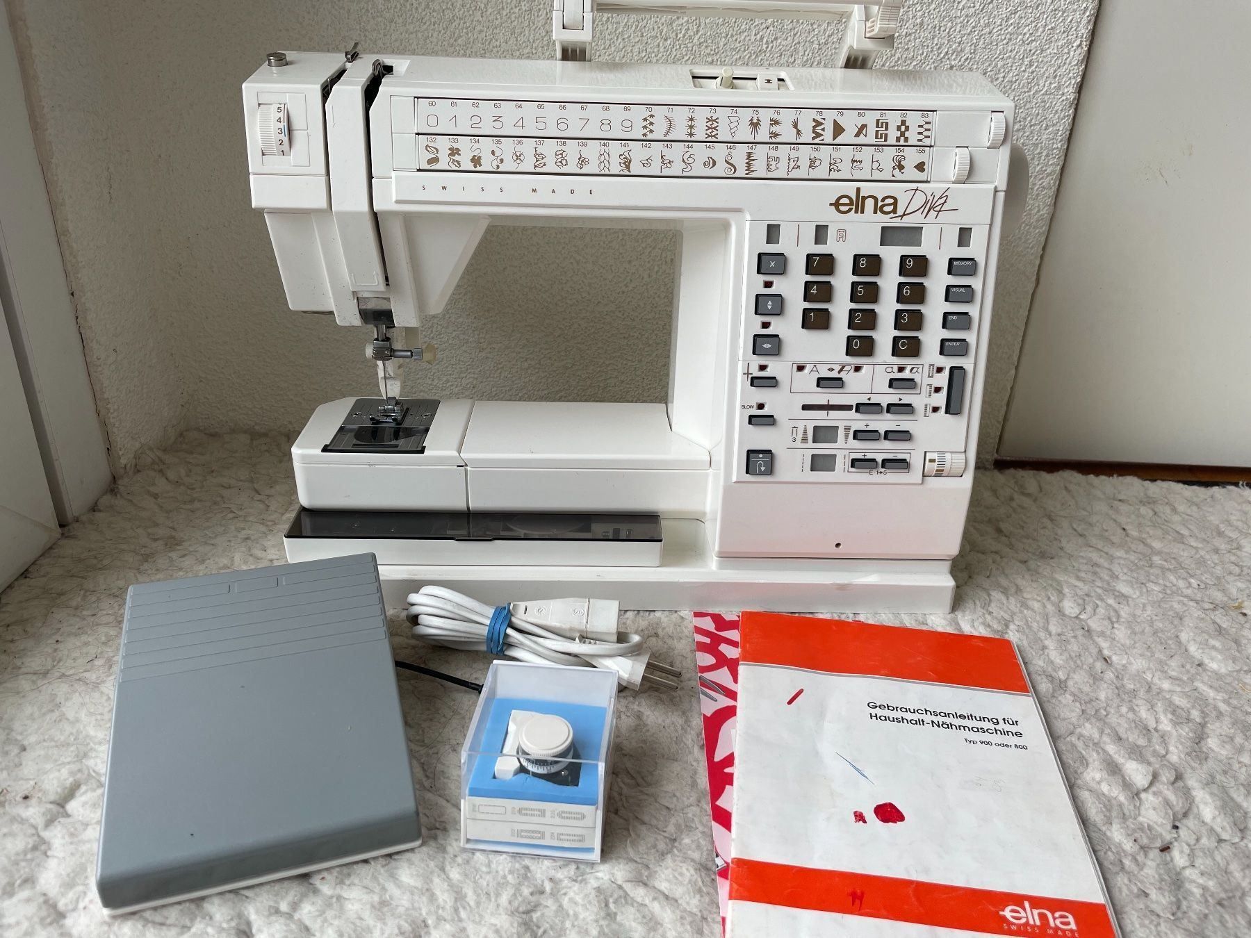 Nähmaschine ELNA DIVA computer Kaufen auf Ricardo