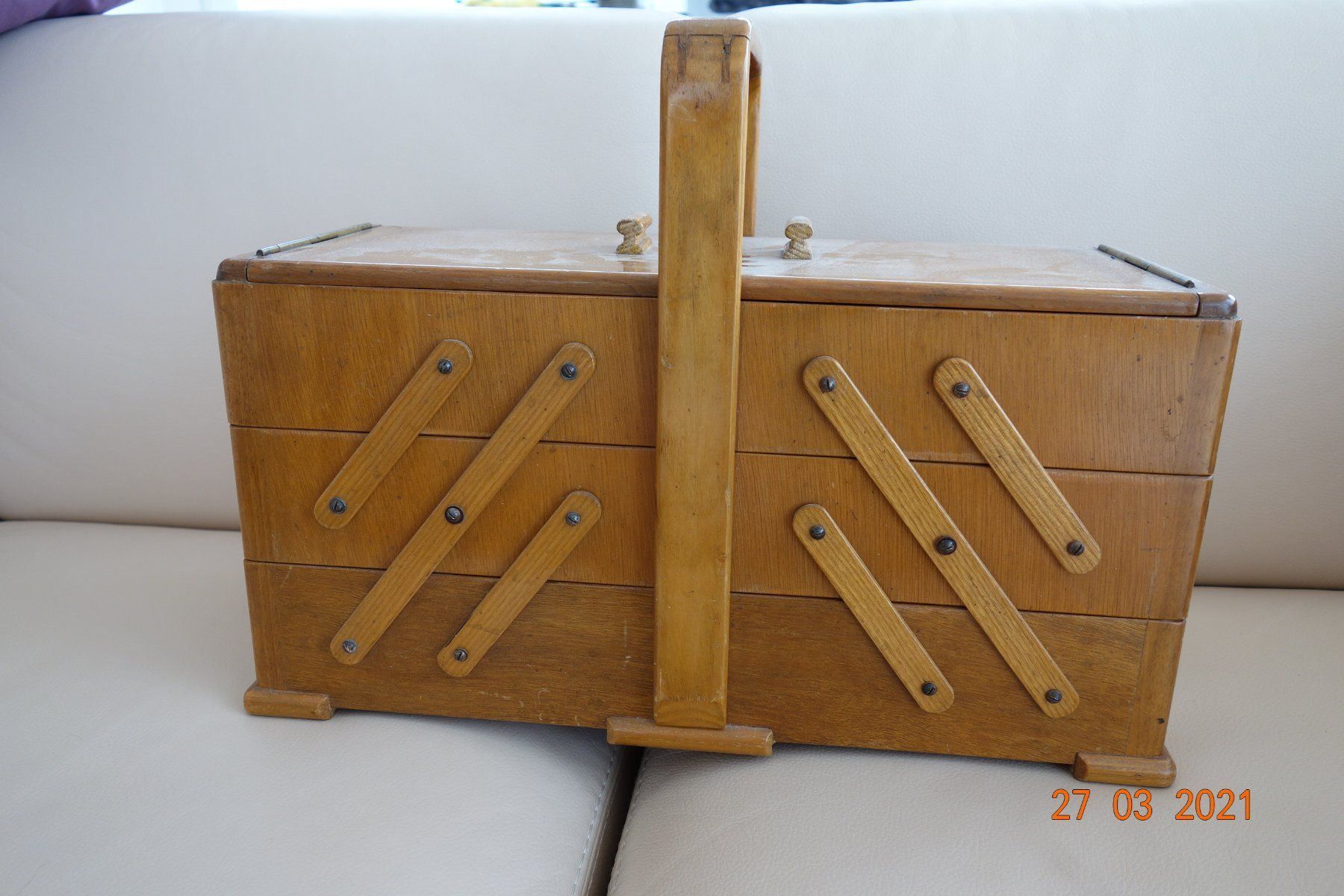 Alte Nähkiste/alter Nähkorb aus Holz | Kaufen auf Ricardo