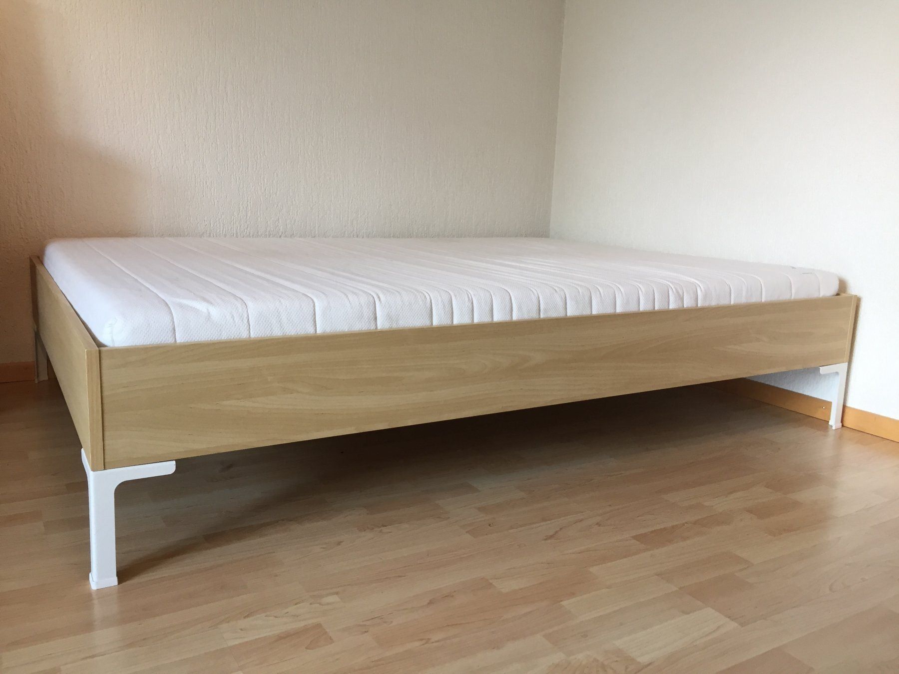 Ikea Bett inkl. Matratze (1.40 x 2.00) | Kaufen auf Ricardo