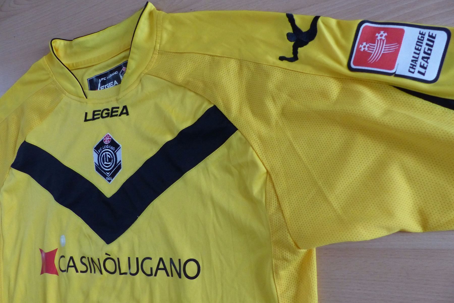MATCH WORN # 25 PREISIG FC LUGANO TRIKOT | Acheter sur Ricardo