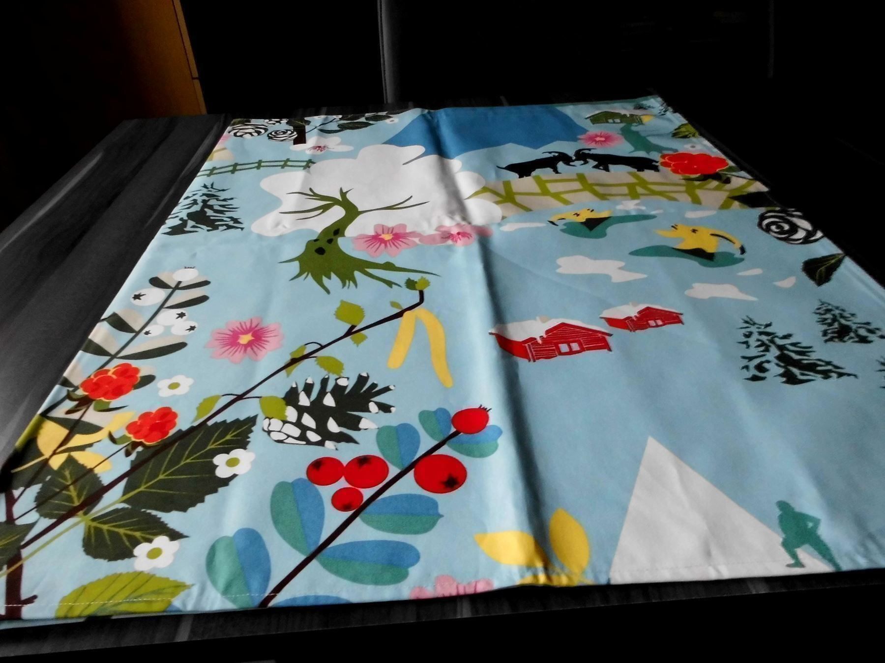 Schöner, farbiger- Einrichtungsstoff kaufen auf Ricardo