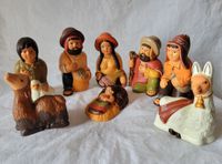 Peru: Keramik Krippe mit 8 Figuren, Neu