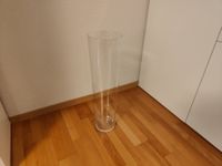 Vase 68 cm hoch, Durchmesser 18 cm