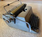 Schreibmaschine (Antik)