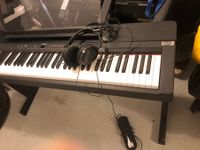 Keyboard Yamaha  Digital Piano P-155
