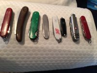 Viele Sehr alte Sack Messer aus Sammlung Victorinox usw