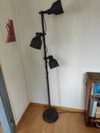 Stehlampe Ikea, grau 3-er Spots