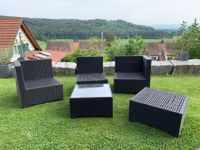 Rattan-Lounge (3-teiliges Sofa inkl. Hocker & Beistelltisch)