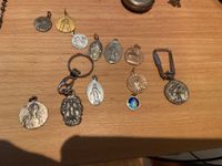 pilgeranhänger, heilige  amulette, charms, gnadenbilde