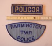 2 Stück verschiedene Polizei Badges - Stoffabzeichen