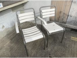 2 Gartenstühle Stuhl aus Räumung Bigla ?