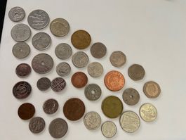 Diverse Ausländische Münzen