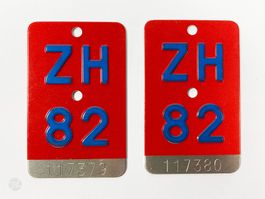 ZH 82 2x Velonummern mit aufeinanderfolgenden Seriennummern