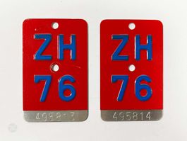 ZH 76 2x Velonummern mit aufeinanderfolgenden Seriennummern