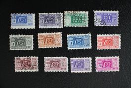 I T A L I E N  12 alte Briefmarken