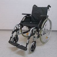 Rollstuhl Breezy, SB 44 cm, nur CHF 219