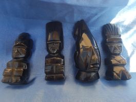 Vintage Obsidian Aztekische Statuen 4 Stück à 3X9 cm