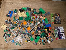 Lego Minecraft - 1.4kg Viele Steine, Platten und Minifiguren