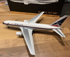 Boeing 767-200 Delta Air Lines 1/200 Diecast GeminiJets