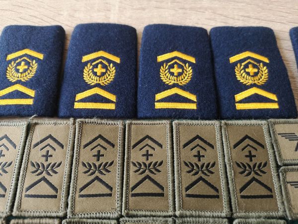 Militär Abzeichen Fourier Luftwaffe Kaufen auf Ricardo